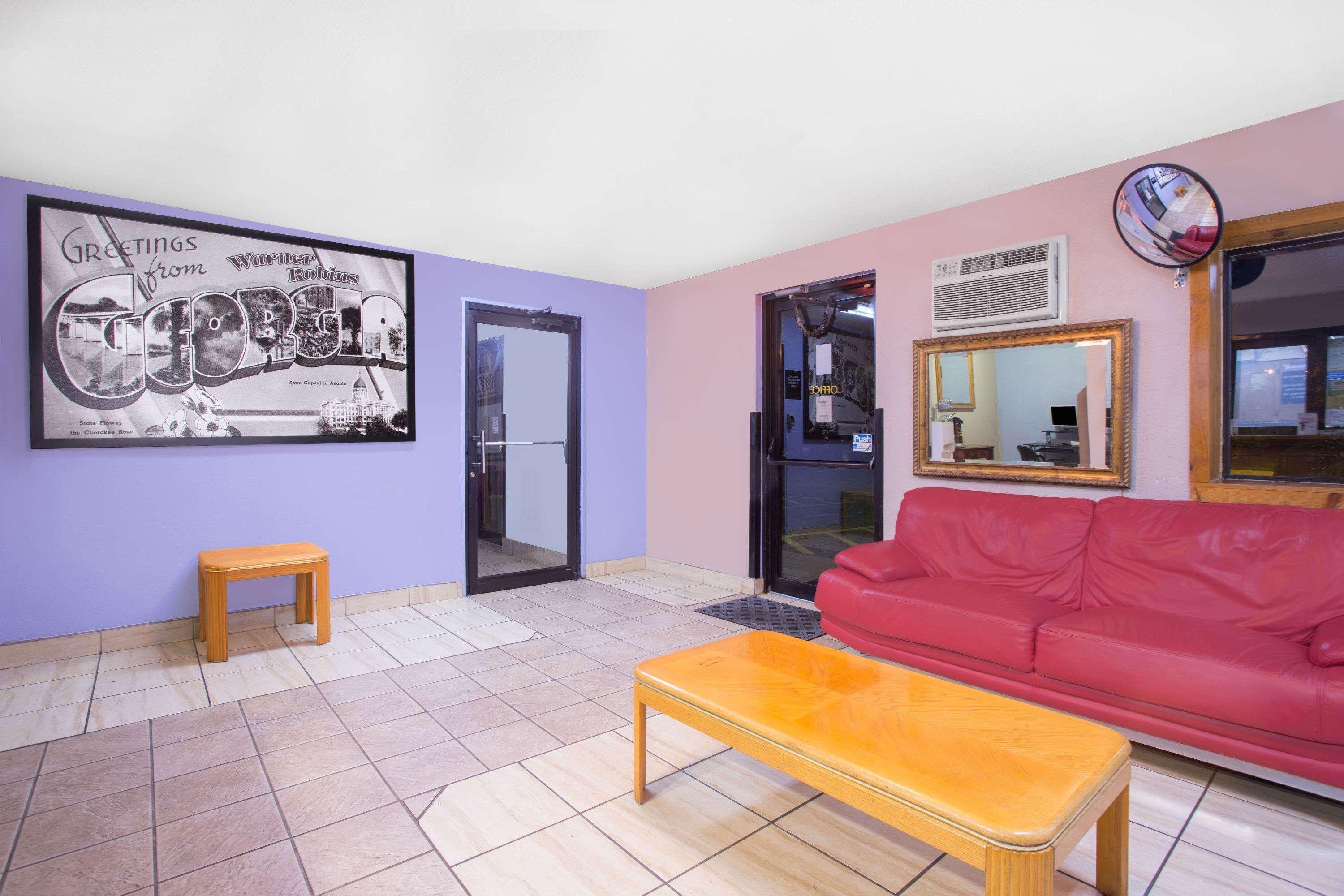 Super 8 By Wyndham Warner Robins Motell Exteriör bild